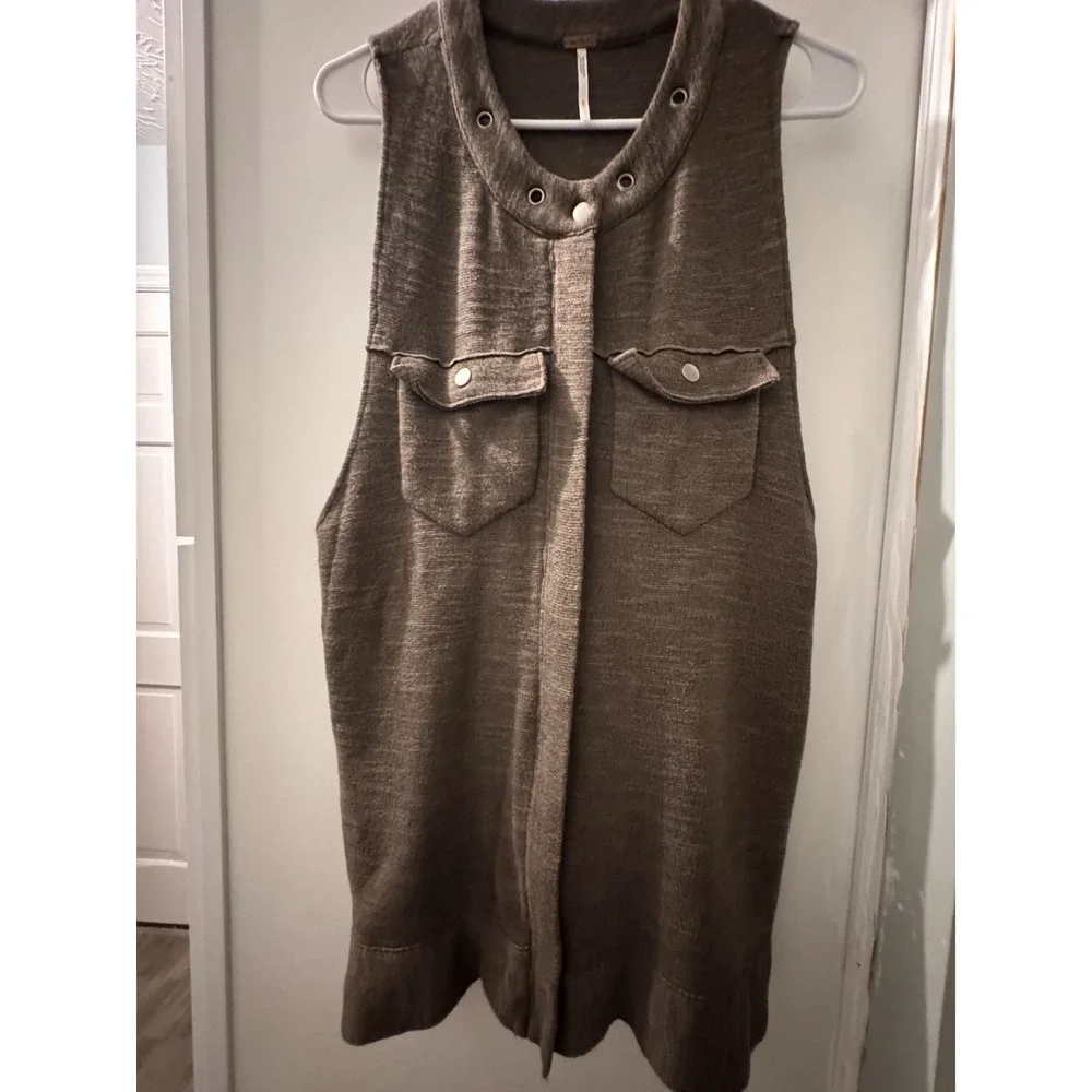 FREE PEOPLE Slub Knit Highway Vest‎ Olive Green Cardigan Sz Small